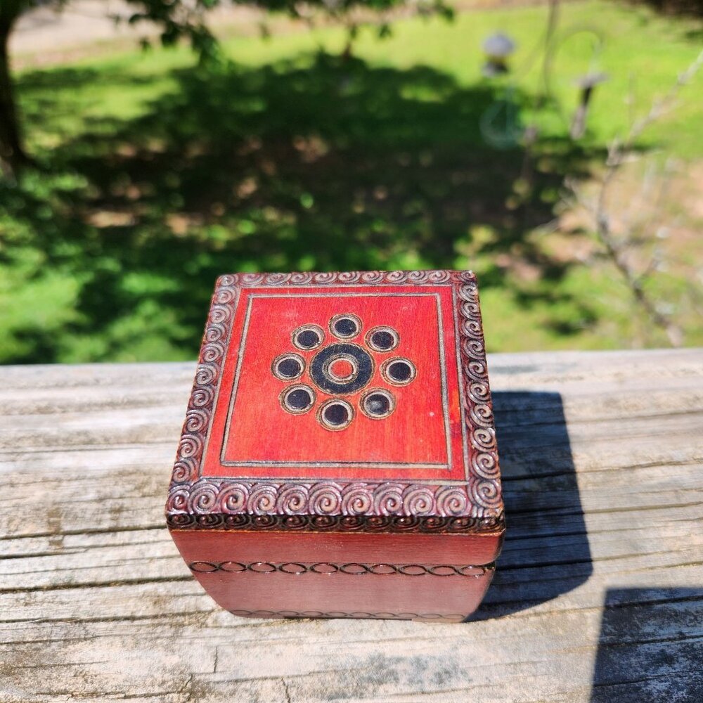 Vintage Hand Carved Wooden Polish Trinket Box With Intricate Circle & Swirl Desi